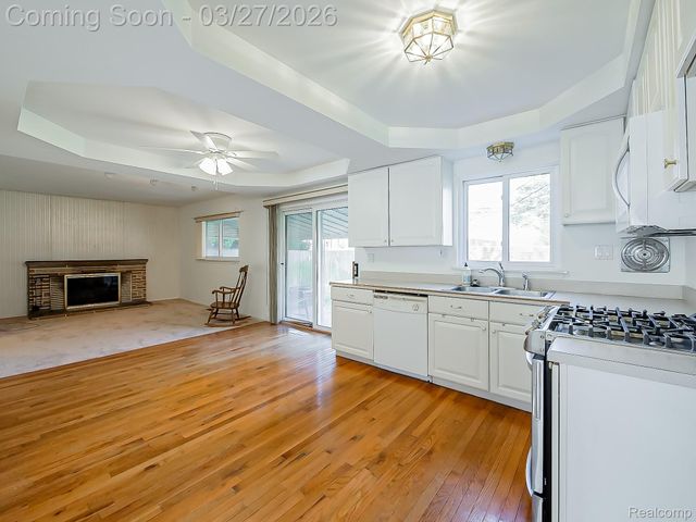 29277 Merrick Avenue, Warren, MI 48092