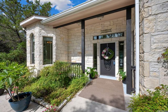 16411 YAUPON VLY, Helotes, TX 78023