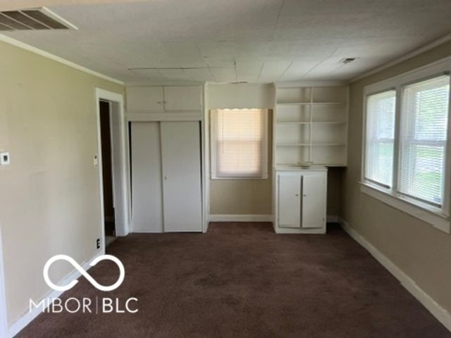 5240 E 34th Street, Indianapolis, IN 46218