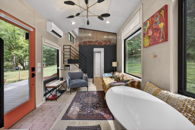700 Ben Birdwell Ln, Bloomington Springs, TN 38545