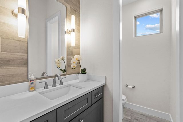 600 Melba Street, Dallas, TX 75208