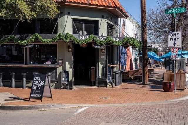 600 Melba Street, Dallas, TX 75208