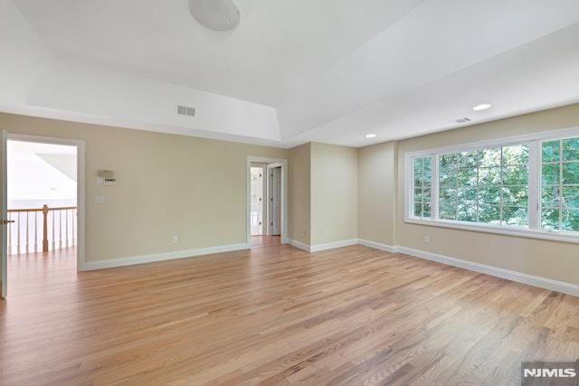 210 Woodmere Court, Franklin Lakes, NJ 07417