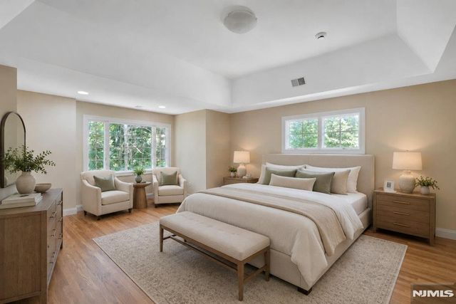 210 Woodmere Court, Franklin Lakes, NJ 07417