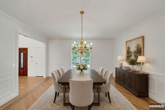 210 Woodmere Court, Franklin Lakes, NJ 07417