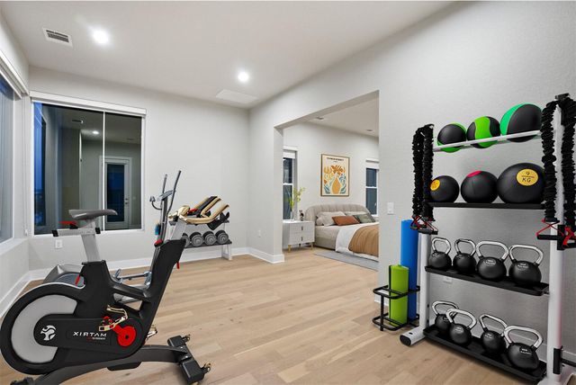 6109 Seville DR, Austin, TX 78724