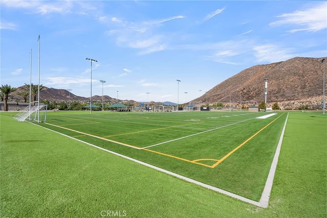 34234 Parkside Drive, Lake Elsinore, CA 92532