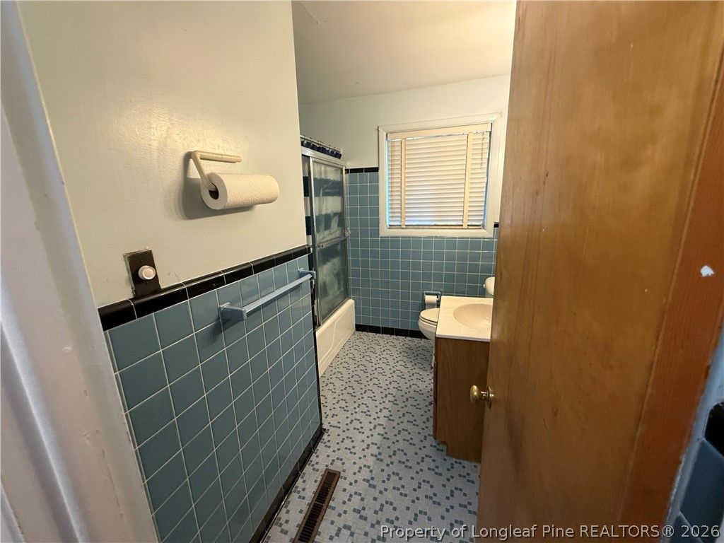 1876 Gola Drive, Fayetteville, NC 28301 — photo 9