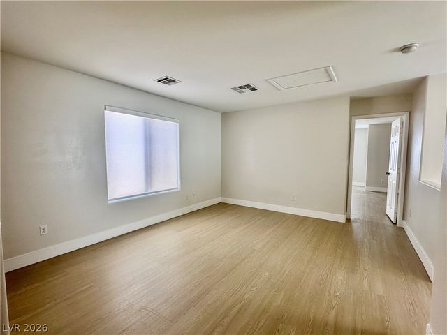 5352 Magnolia Crossing Street, Las Vegas, NV 89148