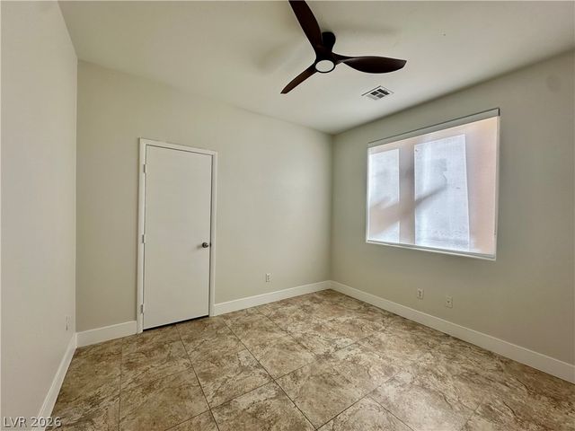 5352 Magnolia Crossing Street, Las Vegas, NV 89148