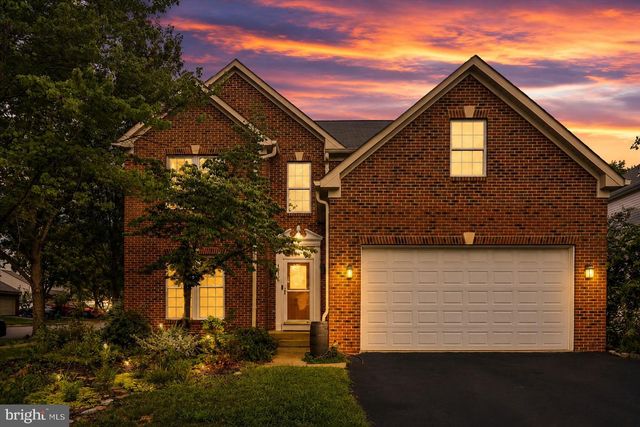 43436 ORSON ST, Chantilly, VA 20152