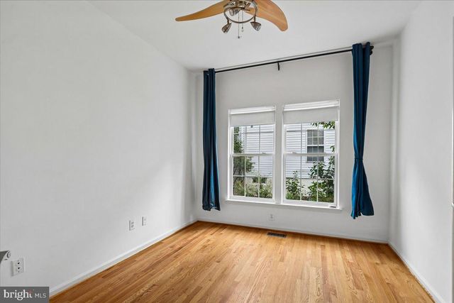 43436 ORSON ST, Chantilly, VA 20152