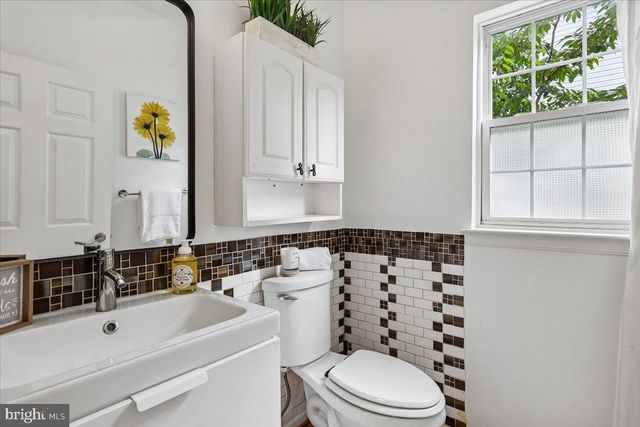43436 ORSON ST, Chantilly, VA 20152