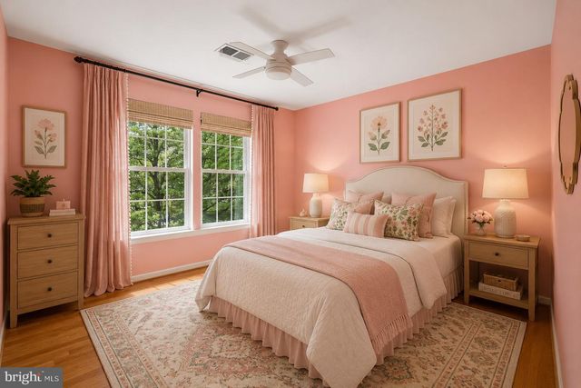 43436 ORSON ST, Chantilly, VA 20152