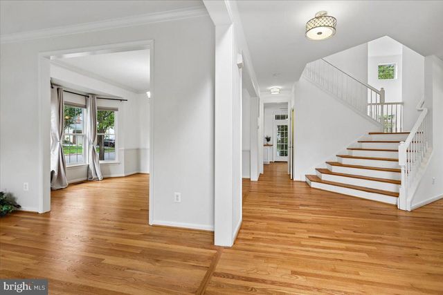 43436 ORSON ST, Chantilly, VA 20152