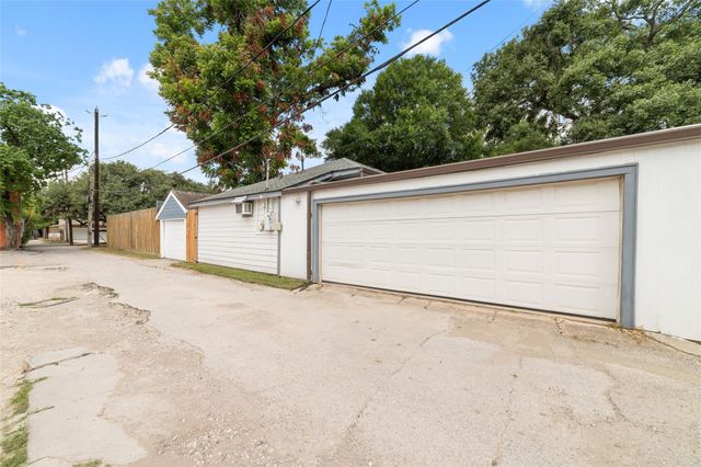 1613 California Street, Houston, TX 77006