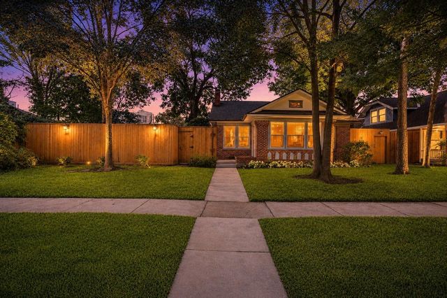1613 California Street, Houston, TX 77006