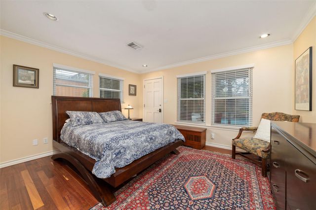 1613 California Street, Houston, TX 77006