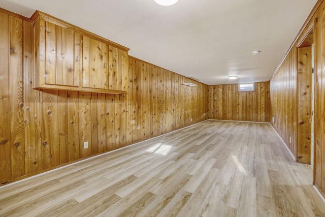 6300 Quebec Avenue N, Brooklyn Park, MN 55428