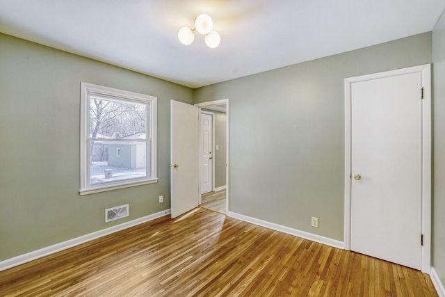 6300 Quebec Avenue N, Brooklyn Park, MN 55428