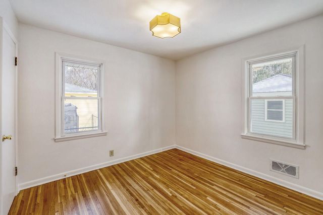 6300 Quebec Avenue N, Brooklyn Park, MN 55428