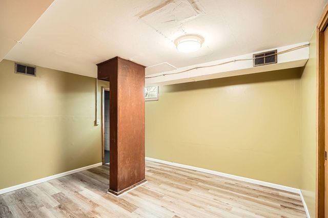 6300 Quebec Avenue N, Brooklyn Park, MN 55428