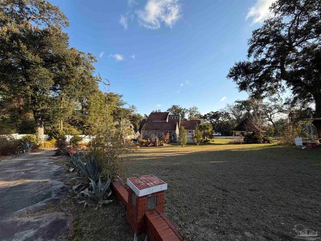 9445 Scenic Hwy, Pensacola, FL 32514