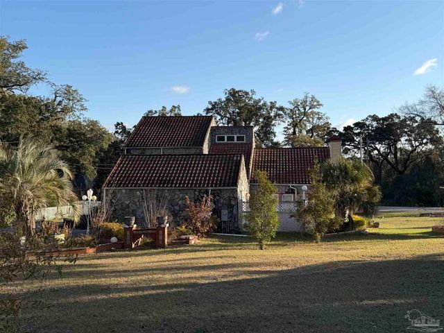 9445 Scenic Hwy, Pensacola, FL 32514