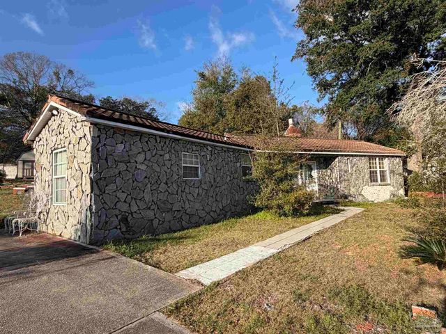 9445 Scenic Hwy, Pensacola, FL 32514