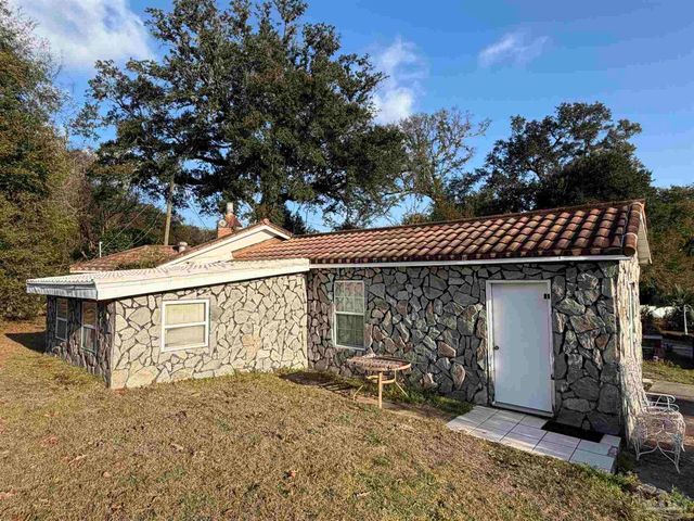 9445 Scenic Hwy, Pensacola, FL 32514