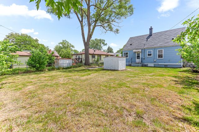 8041 Packard Avenue, Warren, MI 48089