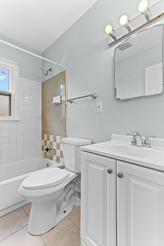 8041 Packard Avenue, Warren, MI 48089