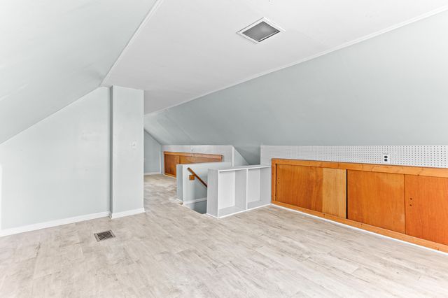 8041 Packard Avenue, Warren, MI 48089