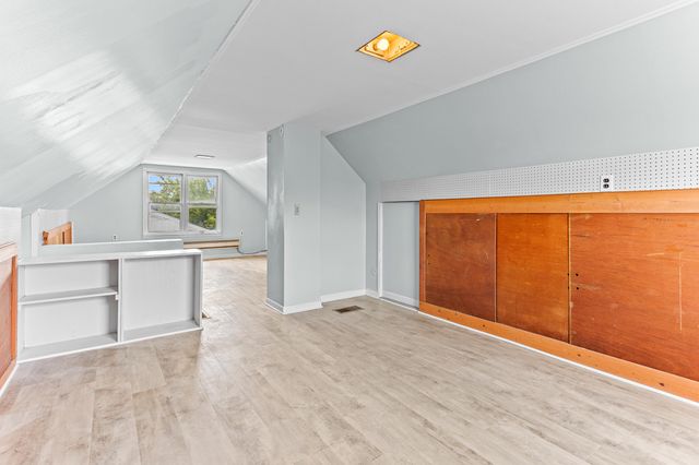 8041 Packard Avenue, Warren, MI 48089