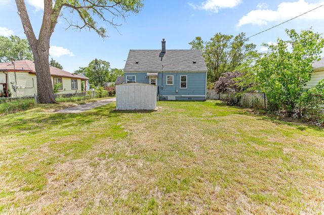 8041 Packard Avenue, Warren, MI 48089