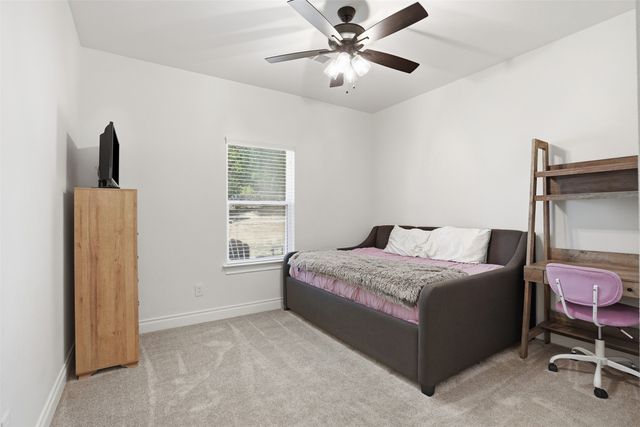 305 Glade Valley Road, Azle, TX 76020