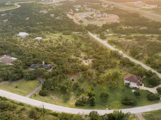 1026 Canyon Bend DR, Dripping Springs, TX 78620