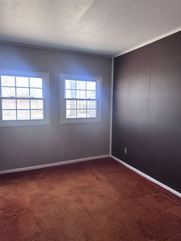 3735 Kencrest Drive NE, Cedar Rapids, IA 52402