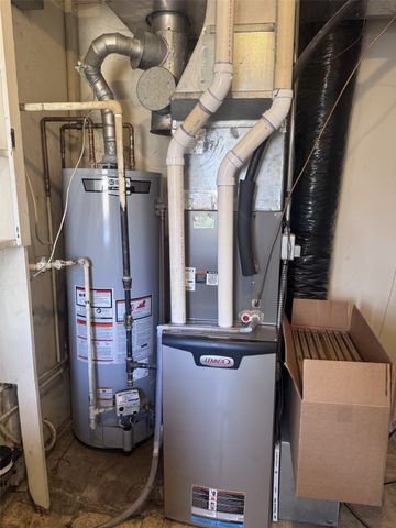 3735 Kencrest Drive NE, Cedar Rapids, IA 52402