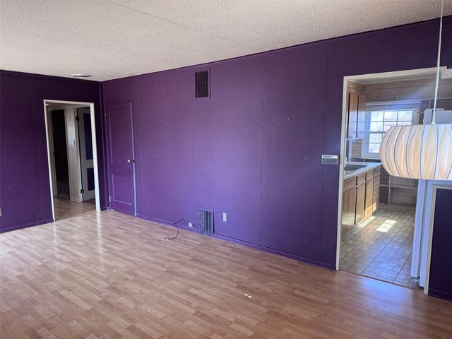 3735 Kencrest Drive NE, Cedar Rapids, IA 52402