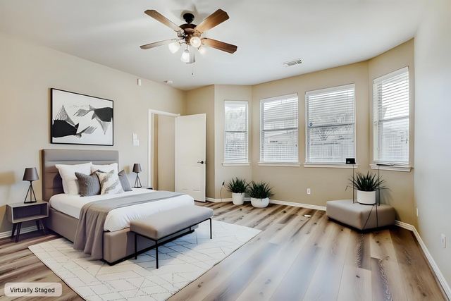 3215 Wonard Drive, Pearland, TX 77581