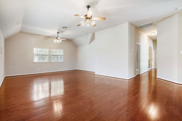 3215 Wonard Drive, Pearland, TX 77581