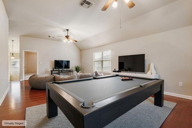 3215 Wonard Drive, Pearland, TX 77581