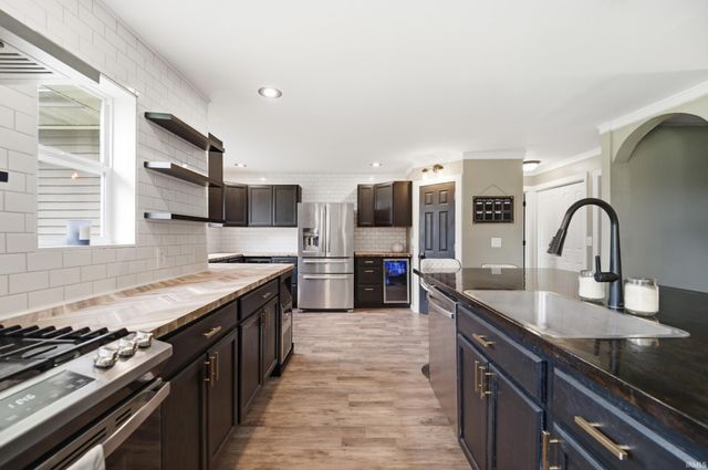 13333 11B Road, Plymouth, IN 46563