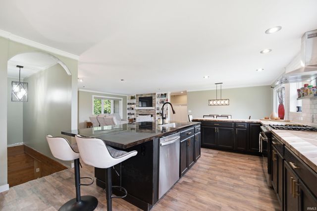 13333 11B Road, Plymouth, IN 46563