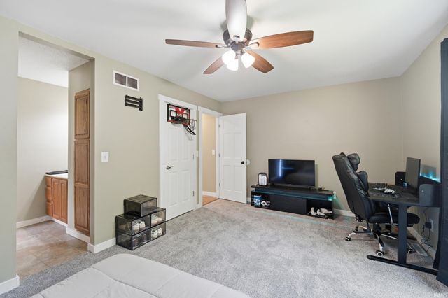 13333 11B Road, Plymouth, IN 46563