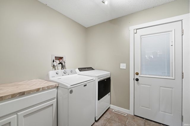 13333 11B Road, Plymouth, IN 46563