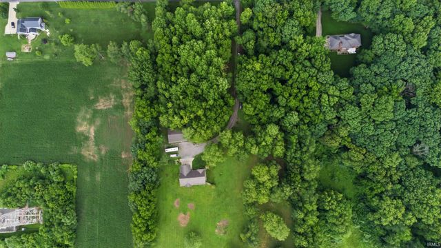 13333 11B Road, Plymouth, IN 46563