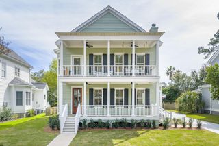 832 Tupelo Bay Drive, Mount Pleasant, SC 29464