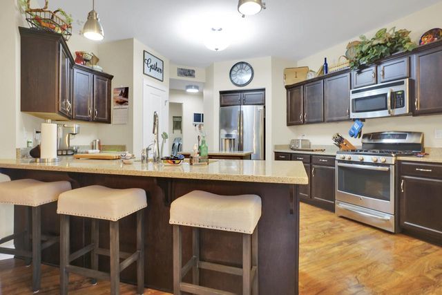 340 Willow LANE, Hartford, WI 53027